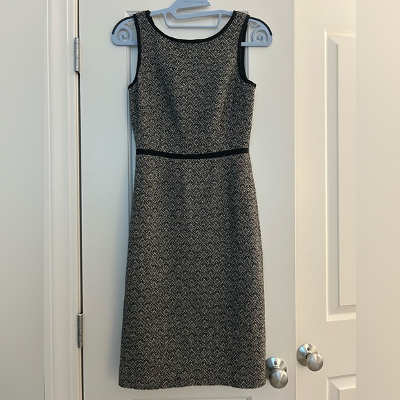 J. Crew Suiting - Black and White Wool Houndstooth Midi Dress for Work - Picture 1 of 10